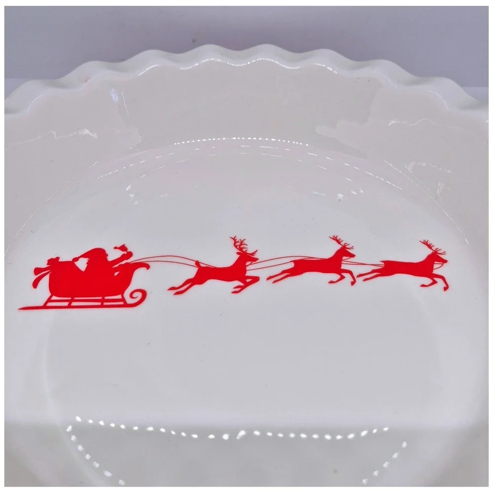 Ciroa Home Pie Dish White Red Christmas Santa Sleigh Reindeer Ruffled Stoneware